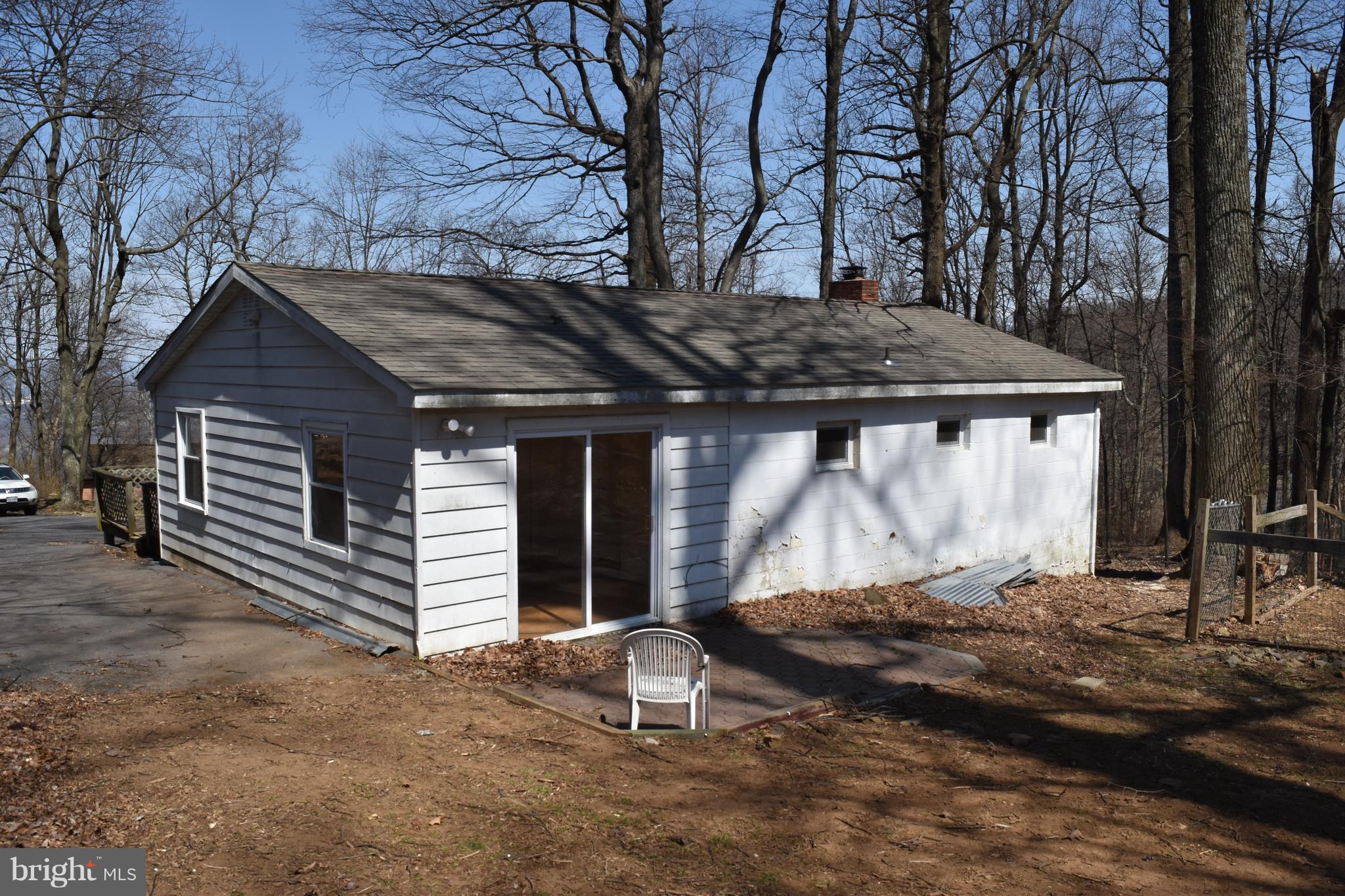 284 Luchase Road Linden, VA 22642 - Photo 6 of 26 Exterior (Rear)