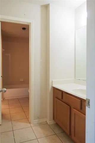 $475,000 | 662 Oak Creek Drive, Cedar Hill, TX 75104