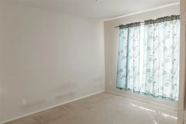 $475,000 | 662 Oak Creek Drive, Cedar Hill, TX 75104