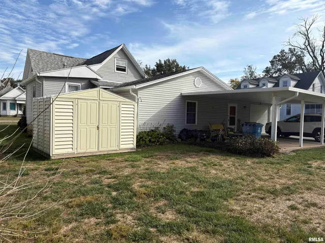 $95,000 | 714 Cedar Street, Centralia, IL 62801