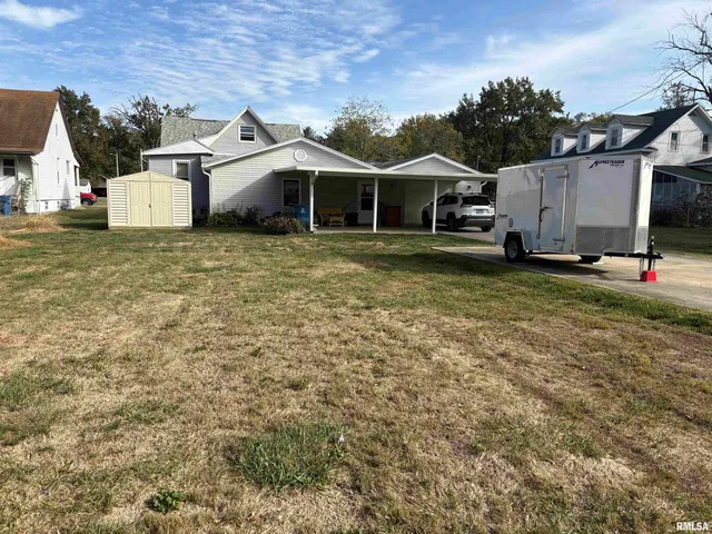 $95,000 | 714 Cedar Street, Centralia, IL 62801