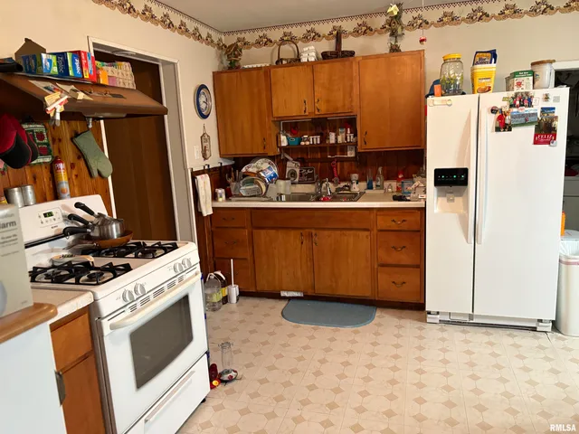 $95,000 | 714 Cedar Street, Centralia, IL 62801