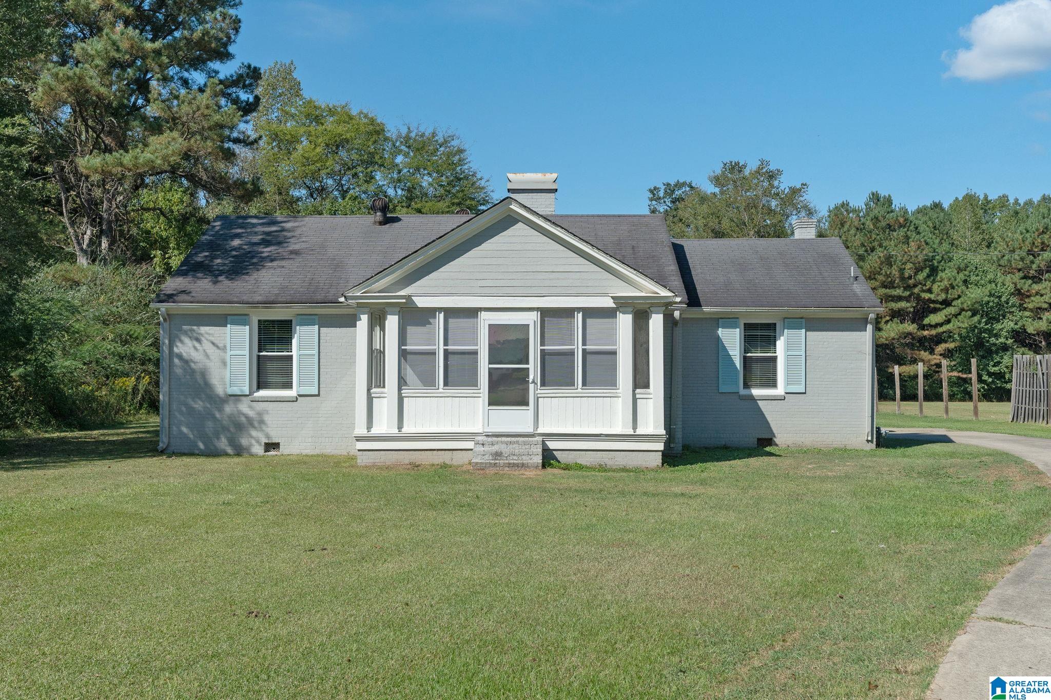 7914 South Valley Road Pinson, AL 35126 - Photo 2 of 24