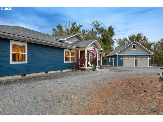 $1,075,000 | 42526 Salmon Cr Road, Baker City, OR 97814