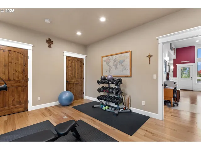 $1,075,000 | 42526 Salmon Cr Road, Baker City, OR 97814