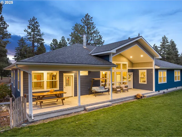 $1,075,000 | 42526 Salmon Cr Road, Baker City, OR 97814