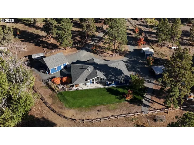 $1,075,000 | 42526 Salmon Cr Road, Baker City, OR 97814
