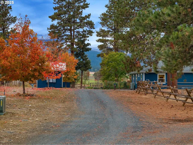 $1,075,000 | 42526 Salmon Cr Road, Baker City, OR 97814