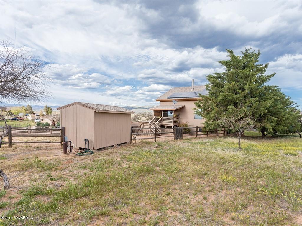 1295 Ravenroost Road Cornville, AZ 86325 - Photo 34 of 39 033_Side