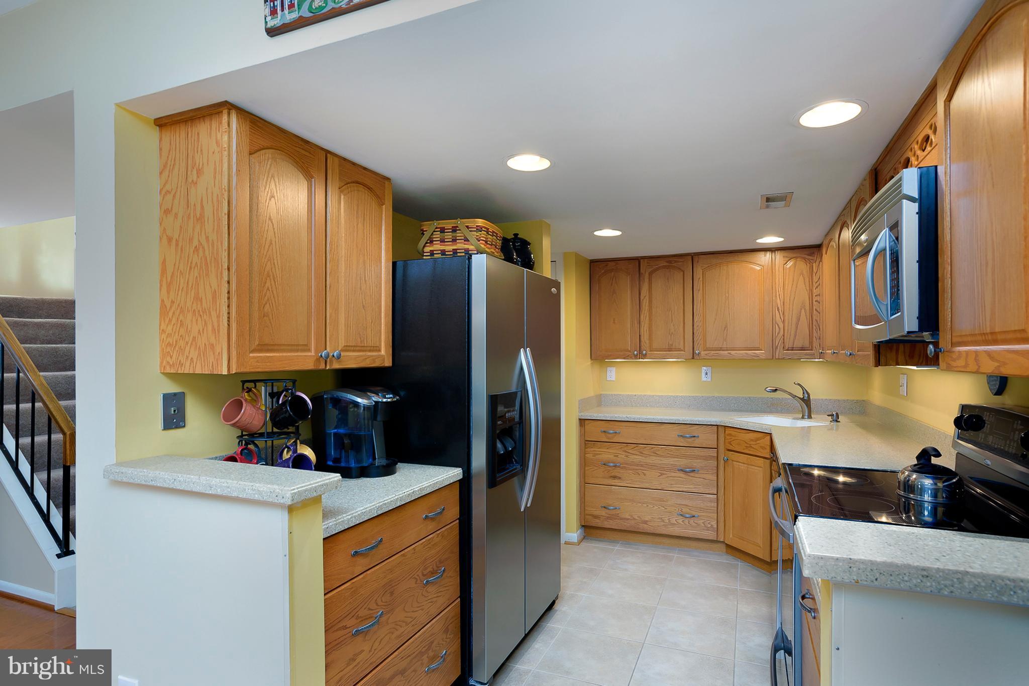 6311 Red Haven Road Columbia, MD 21045 - Photo 8 of 29 Kitchen