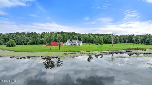 $1,590,000 | 297 Barnes Road, Florence, MS 39073