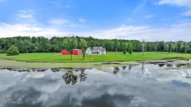 $1,590,000 | 297 Barnes Road, Florence, MS 39073