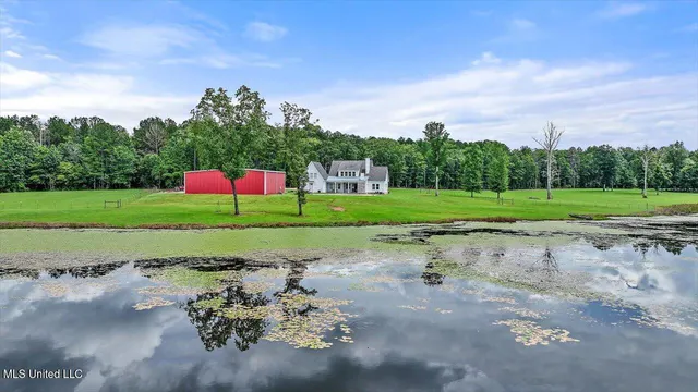 $1,590,000 | 297 Barnes Road, Florence, MS 39073