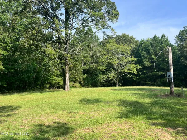 $1,590,000 | 297 Barnes Road, Florence, MS 39073
