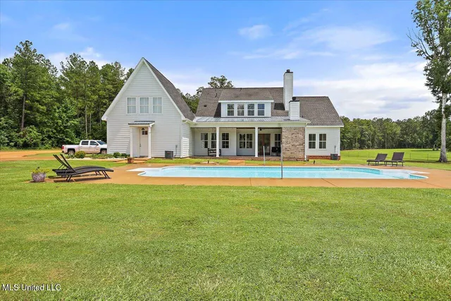 $1,590,000 | 297 Barnes Road, Florence, MS 39073