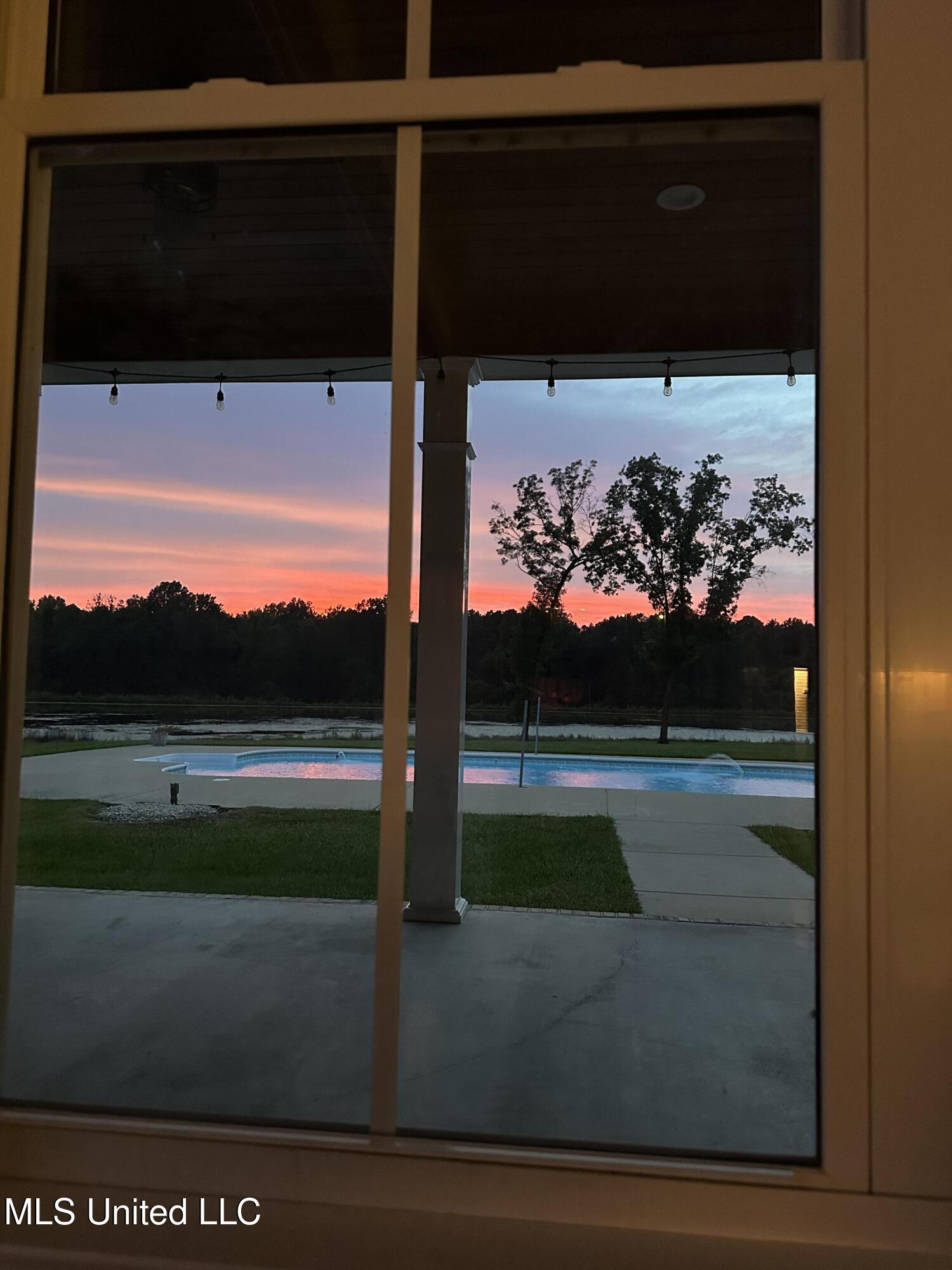 297 Barnes Road Florence, MS 39073 - Photo 5 of 169 IMG_3426