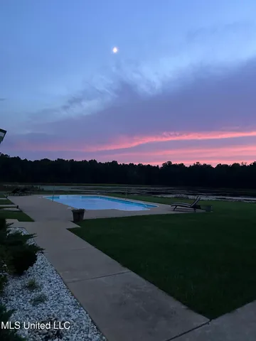 $1,590,000 | 297 Barnes Road, Florence, MS 39073