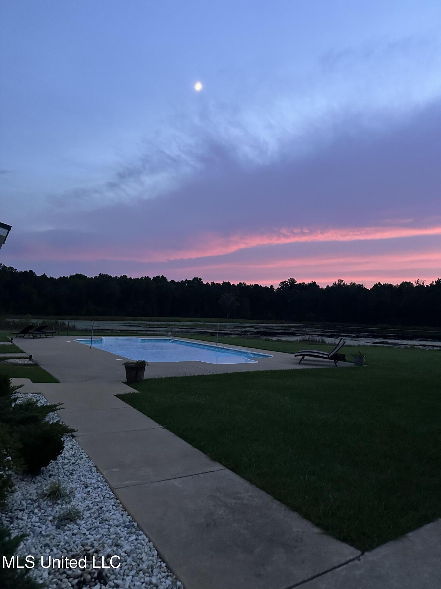 297 Barnes Road Florence, MS 39073 - Photo 7 of 170 IMG_3427