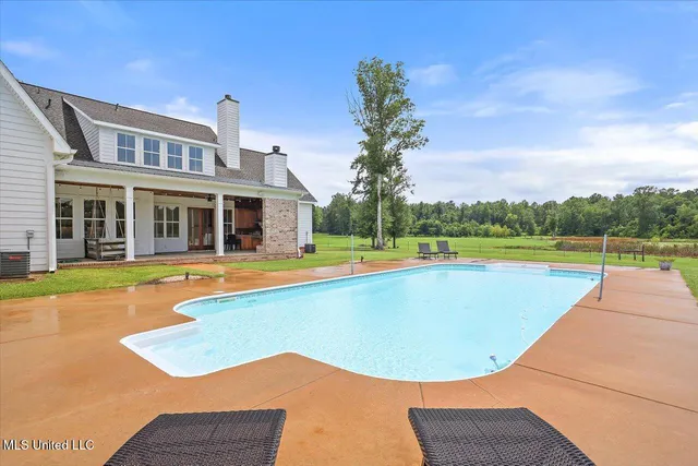 $1,590,000 | 297 Barnes Road, Florence, MS 39073