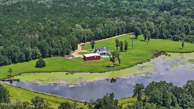 $1,590,000 | 297 Barnes Road, Florence, MS 39073