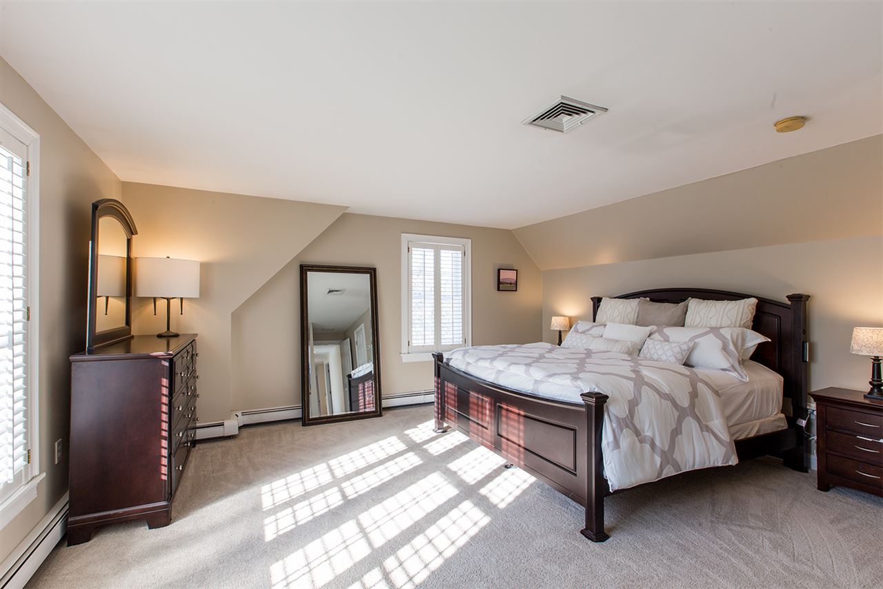 290 Grove Road Rye, NH 03870 - Photo 14 of 34