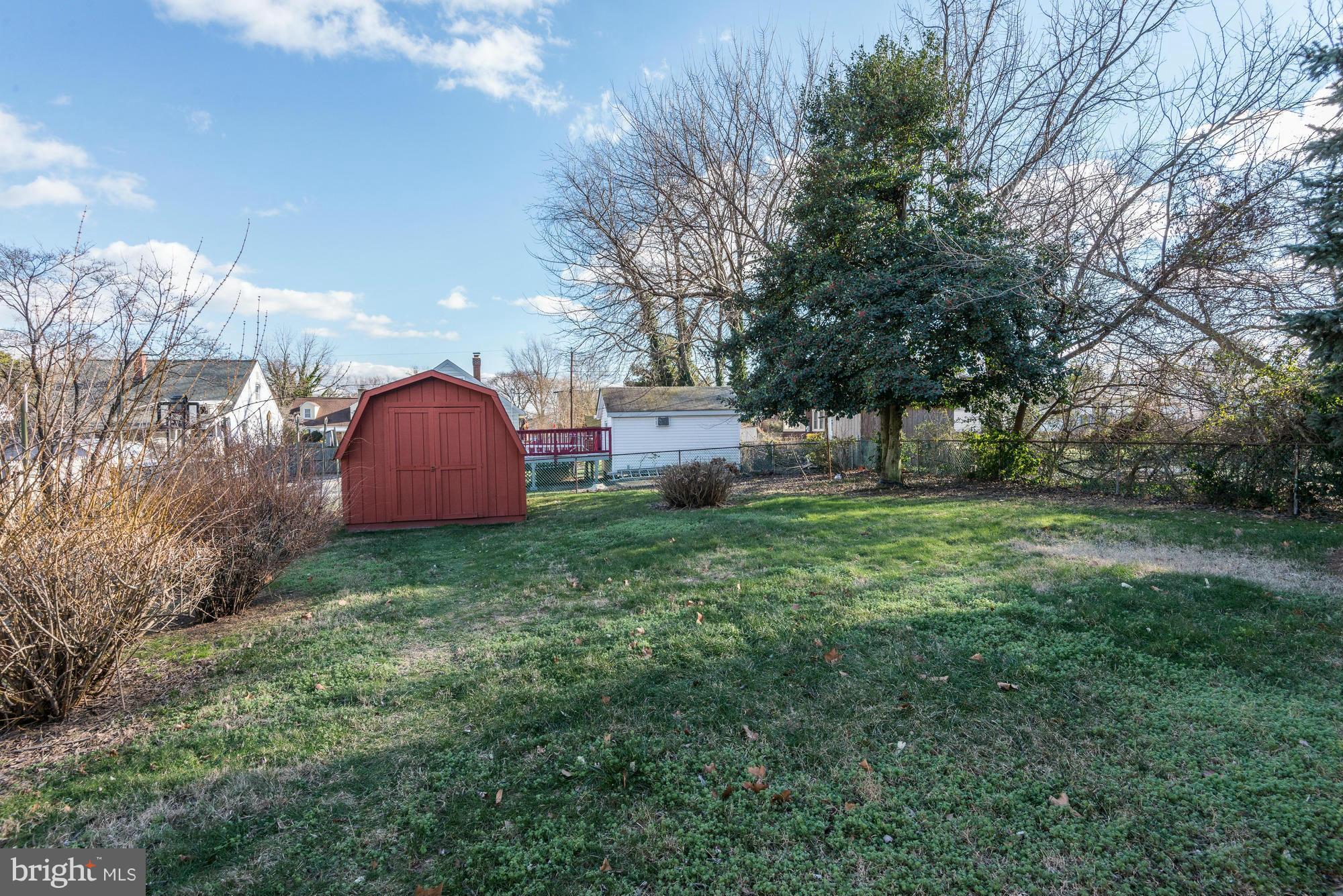 229 Meadow Road Pasadena, MD 21122 - Photo 13 of 19 Fenced Rear