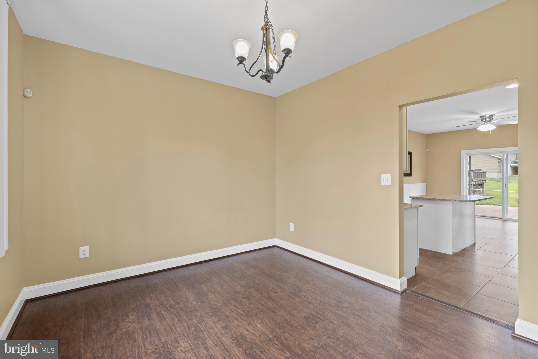 4324 Ridge Avenue Halethorpe, MD 21227 - Photo 11 of 31