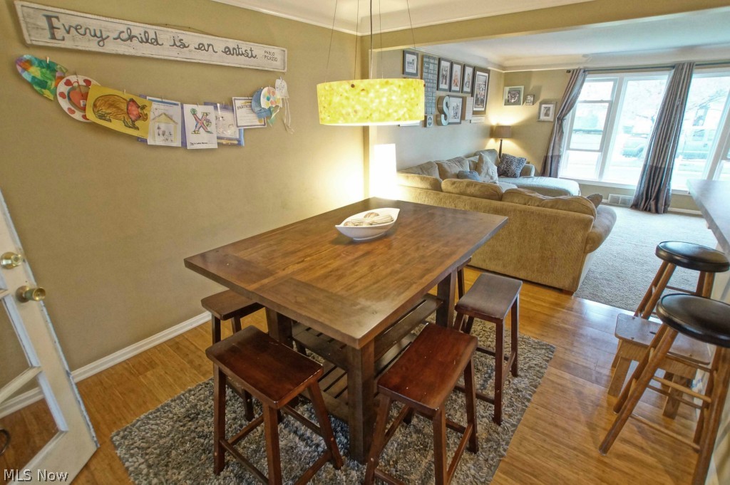 4936 Westbourne Road Cleveland, OH 44124 - Photo 9 of 18 Gallery Image 9