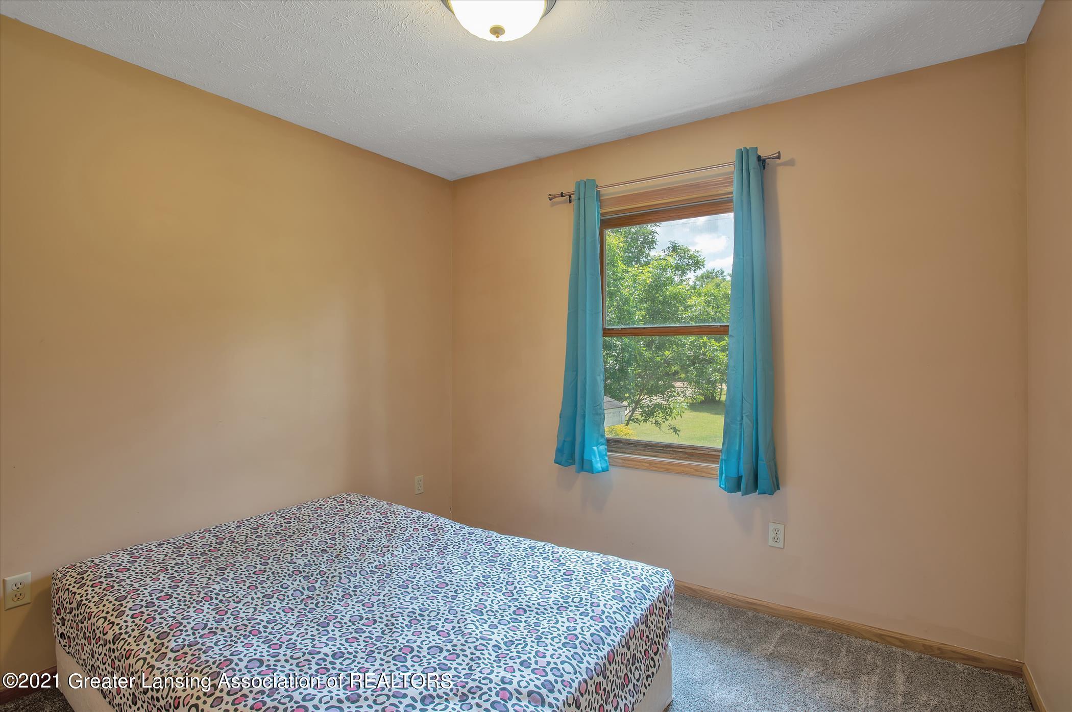9471 Wilson Road Eaton Rapids, MI 48827 - Photo 21 of 28 9471 Wilson Rd-Windowstill Real Estate P