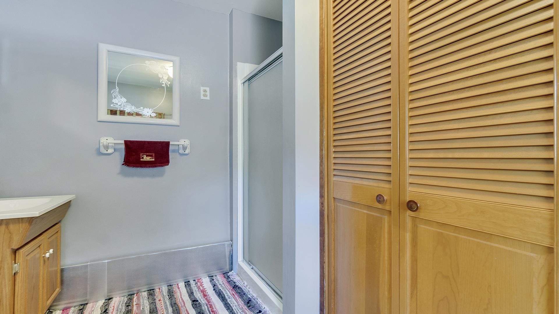 2859 South Brooks Island Road Oregon, IL 61061 - Photo 25 of 39 a bathroom with a window and a shower