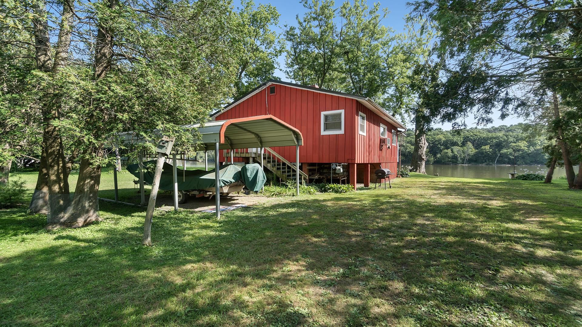 2859 South Brooks Island Road Oregon, IL 61061 - Photo 33 of 39 a view of a house with a yard