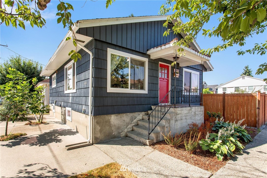 603 Smithers Avenue South Renton, WA 98057 - Photo 1 of 34