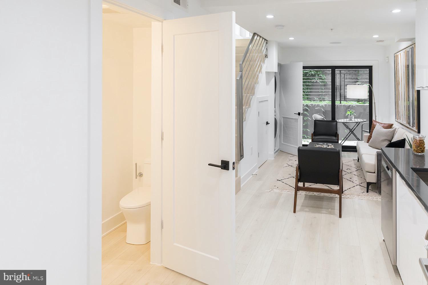 4 R Street Northwest, Unit 5 Washington, DC 20001 - Photo 12 of 26