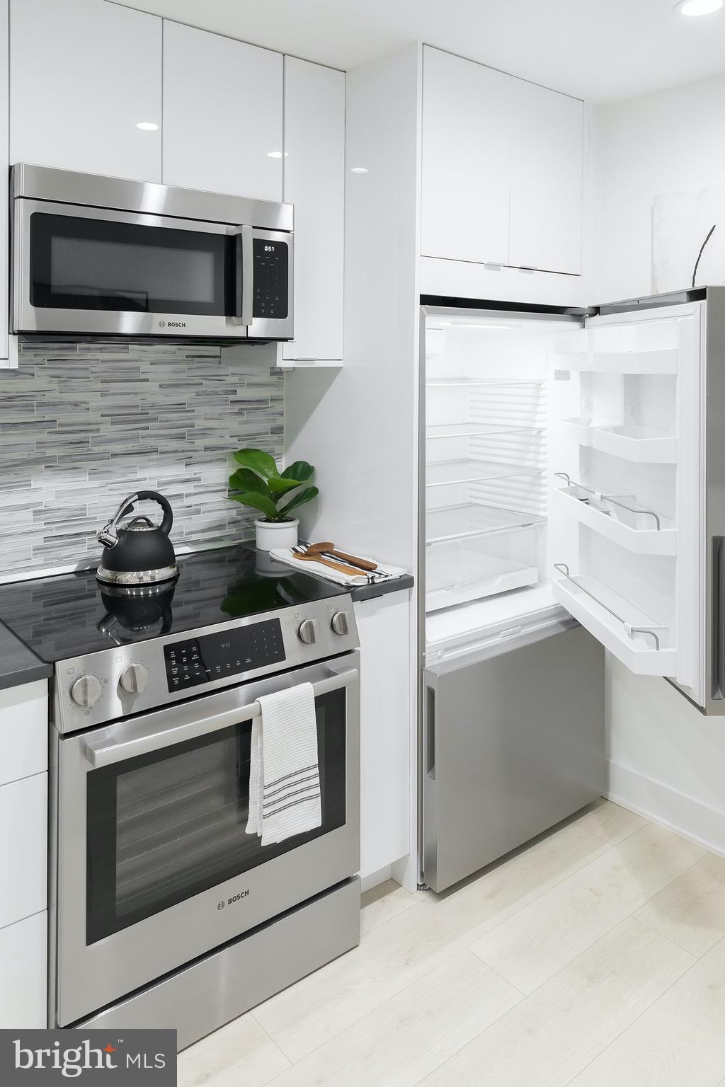 4 R Street Northwest, Unit 5 Washington, DC 20001 - Photo 15 of 26