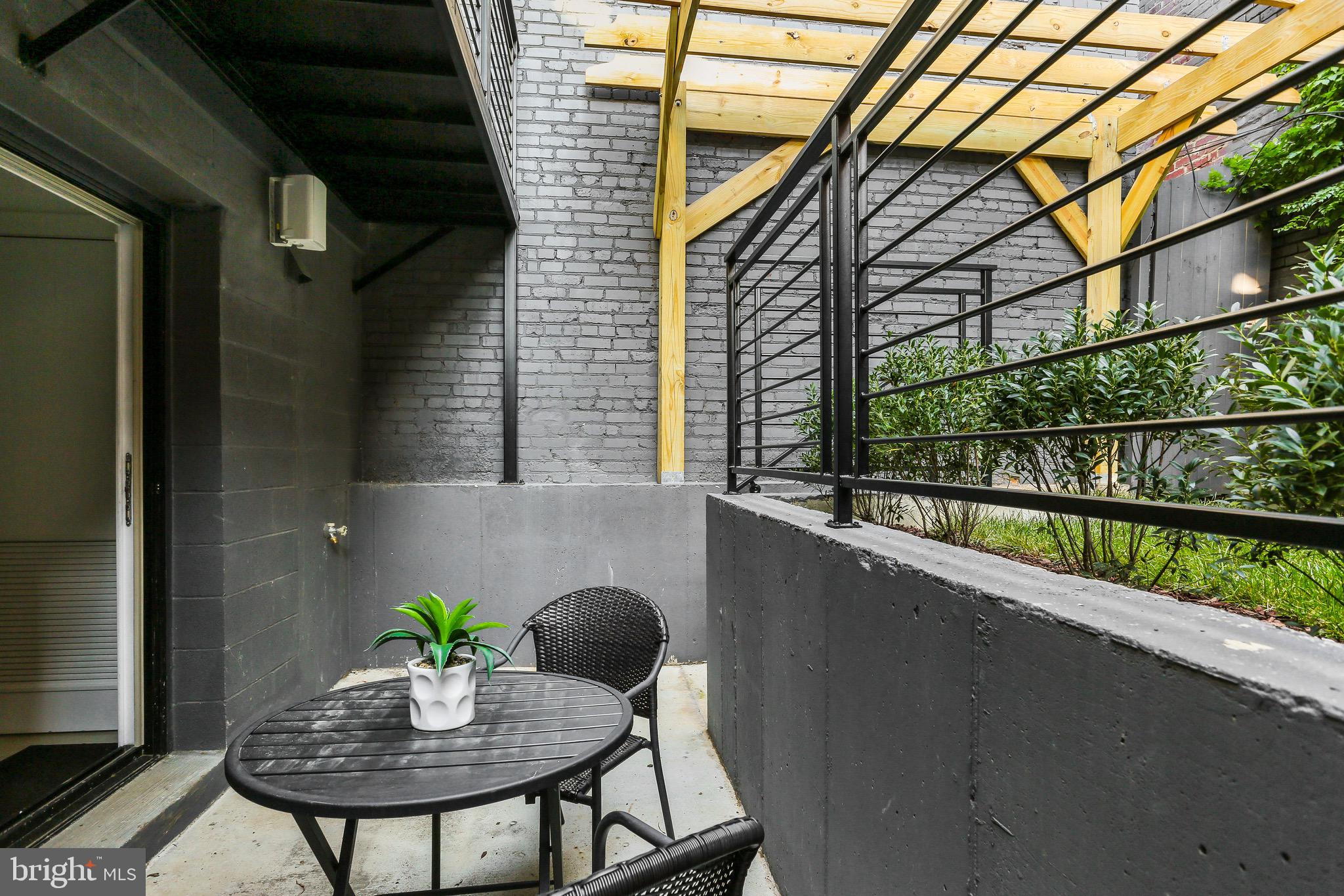 4 R Street Northwest, Unit 5 Washington, DC 20001 - Photo 20 of 26