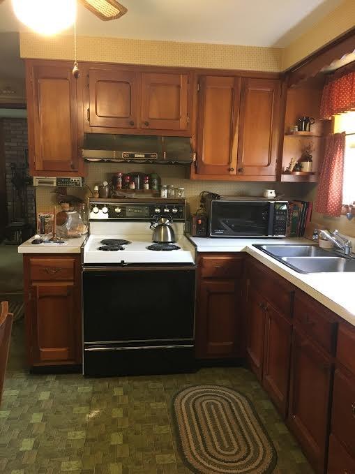 1164 Walton Road Jeannette, PA 15644 - Photo 3 of 18 Gallery Image 3