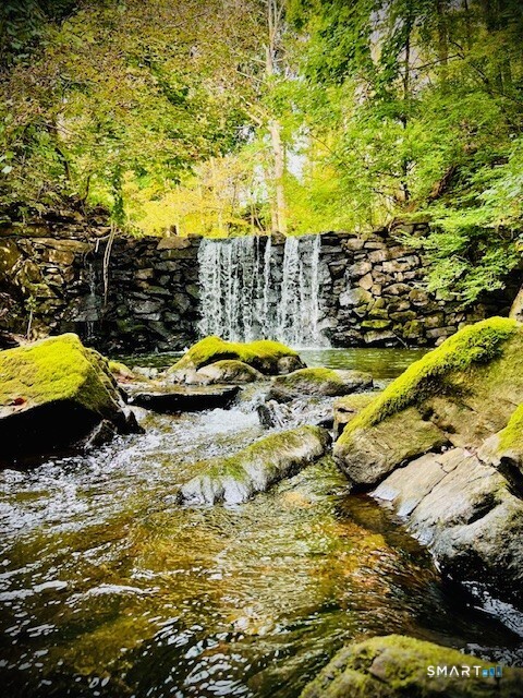 25 East Shore Road Washington, CT 06777 - Photo 2 of 27