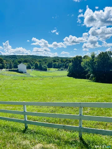 $885,000 | 25 East Shore Road, Washington, CT 06777