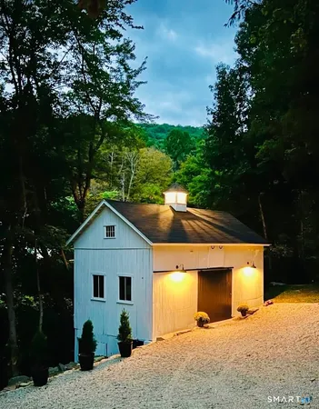 $799,000 | 25 East Shore Road, Washington, CT 06777