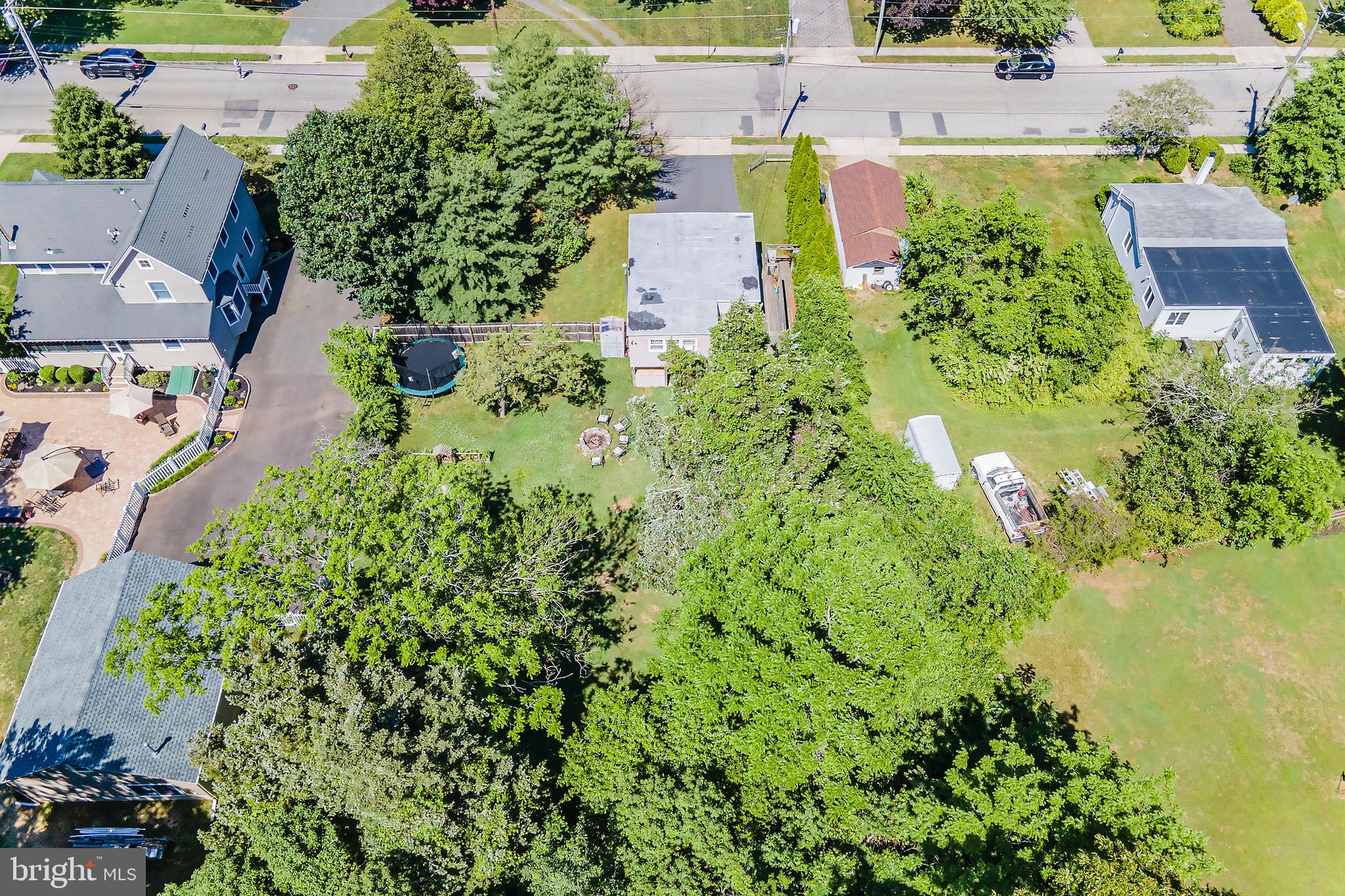 61 Oxycocus Road Manahawkin, NJ 08050 - Photo 13 of 26 Gallery Image 13
