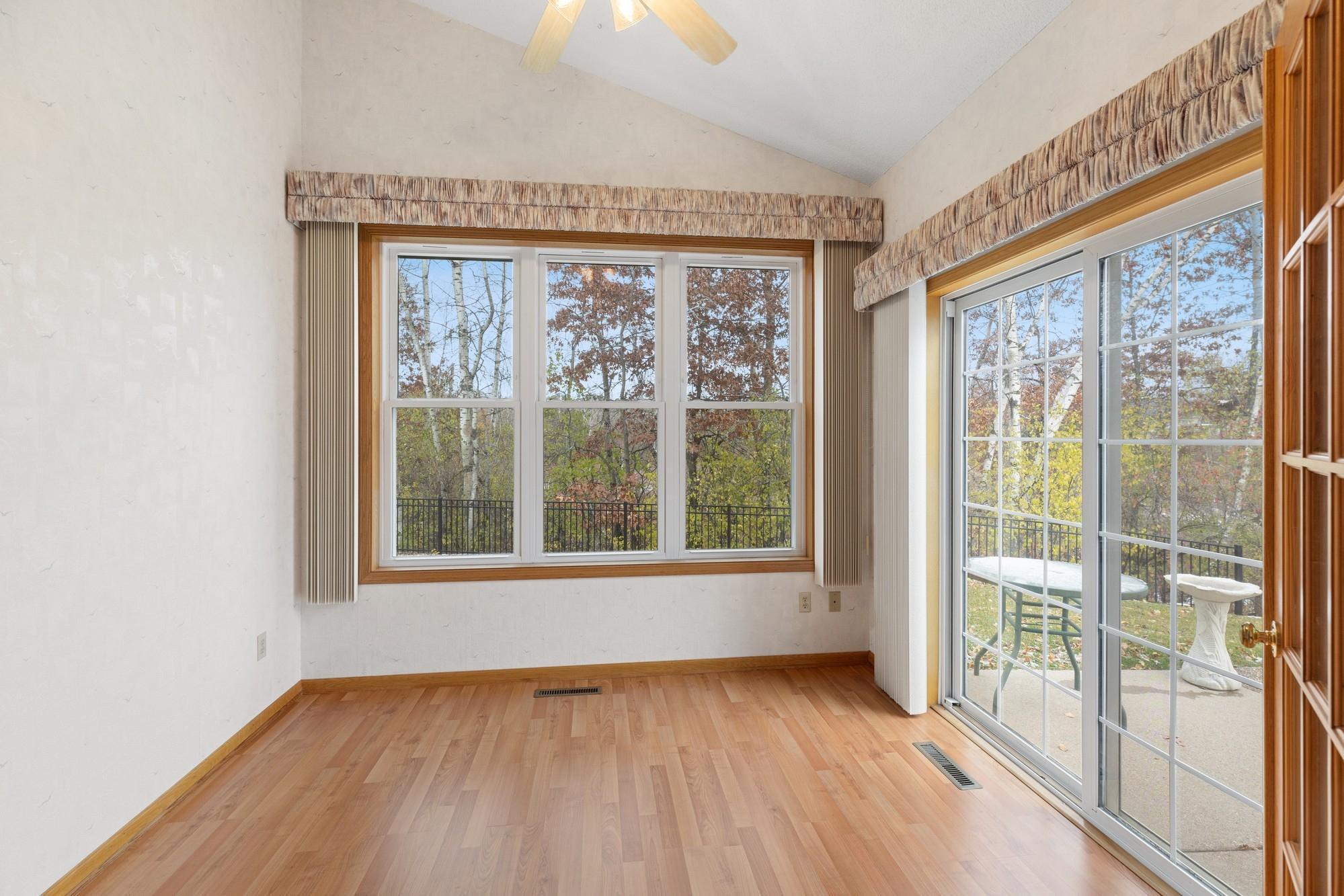 8863 Compton Drive Inver Grove Heights, MN 55076 - Photo 11 of 21 Gallery Image 11