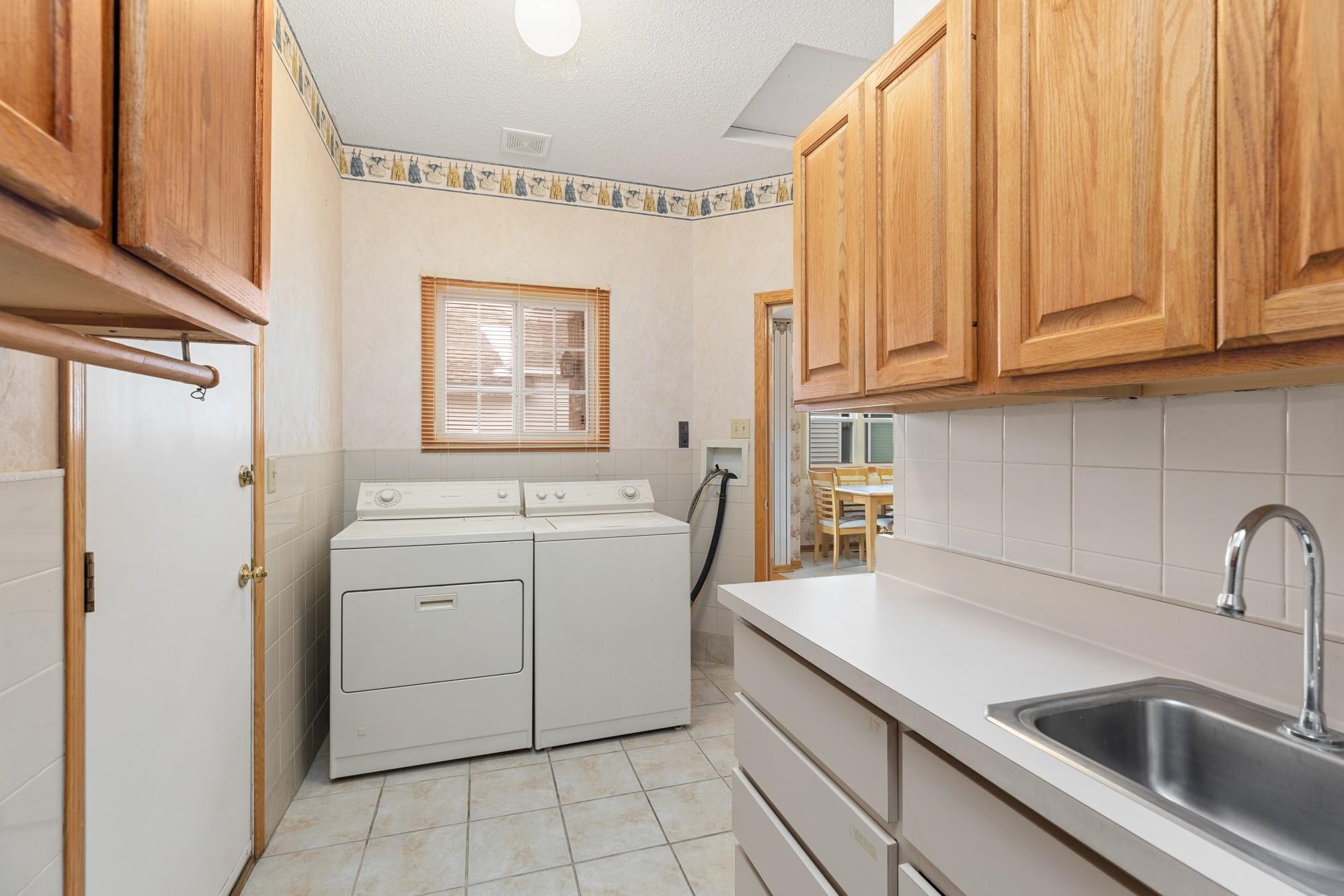 8863 Compton Drive Inver Grove Heights, MN 55076 - Photo 18 of 21 Gallery Image 18