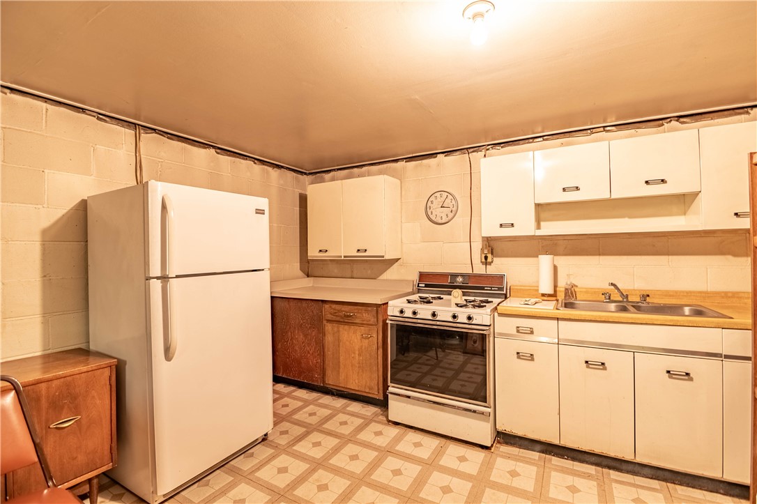 3335 Nevada Road Decatur, IL 62522 - Photo 27 of 46 Lower Level Kitchen
