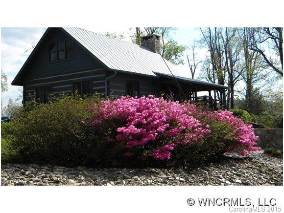 530 Strawberry Ridge Road Spruce Pine, NC 28777 - Photo 13 of 24 Gallery Image 13