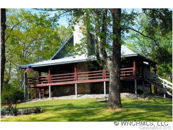 530 Strawberry Ridge Road Spruce Pine, NC 28777 - Photo 3 of 24 Gallery Image 3