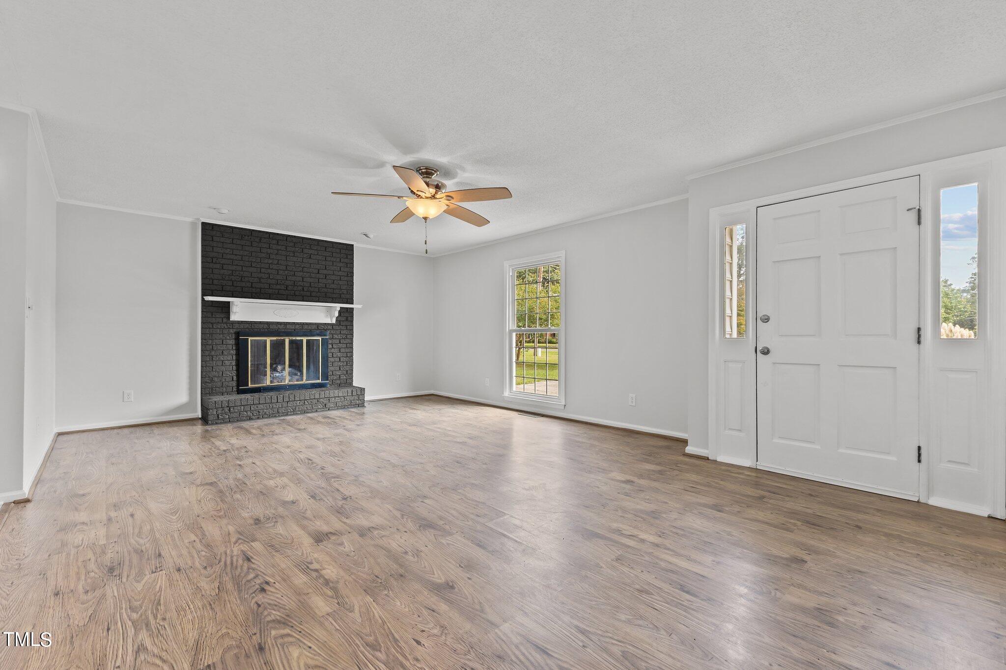 206 Cromartie Road Elizabethtown, NC 28337 - Photo 5 of 38 18-web-or-mls-AZ3A2798