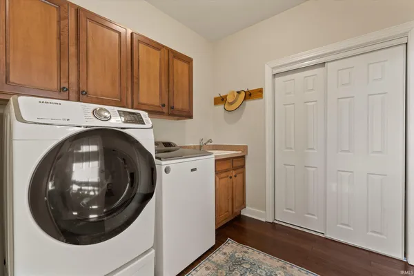 $650,000 | 50920 Northbrook Shores Drive, Granger, IN 46530