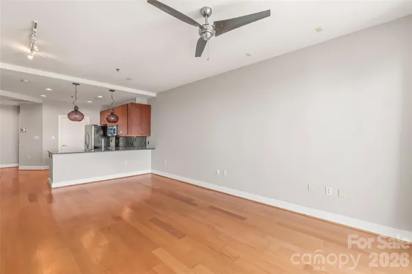 $379,000 | 333 West Trade Street, Unit 2502, Charlotte, NC 28202
