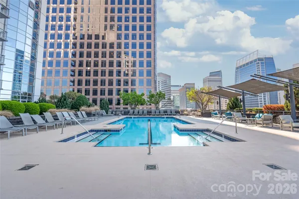 $379,000 | 333 West Trade Street, Unit 2502, Charlotte, NC 28202