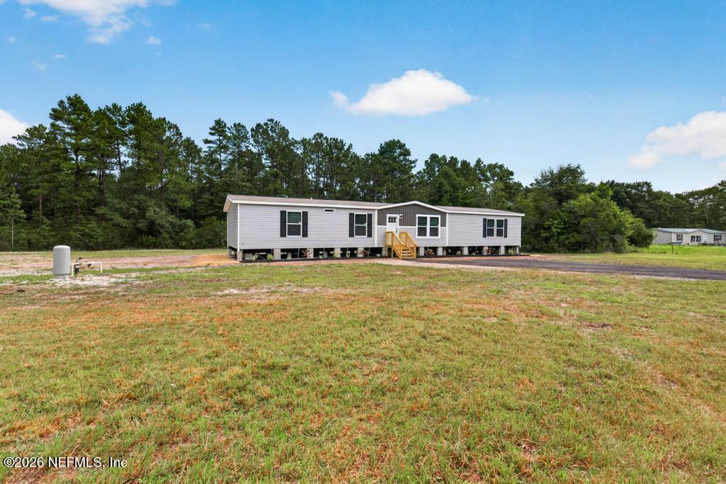 28122 Trinity Lane Hilliard, FL 32046 - Photo 7 of 65 28122 Trinity Ln-63